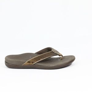 Vionic Tide Flip Flops sz 6 Women Sandals Toe Post Thong sequins